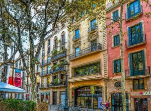Más de 1.800 jóvenes llenan el Congreso de la Fundación lo que de Verdad Importa en Madrid