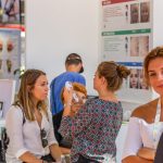 La capacidad de una agencia de marketing con una imprenta